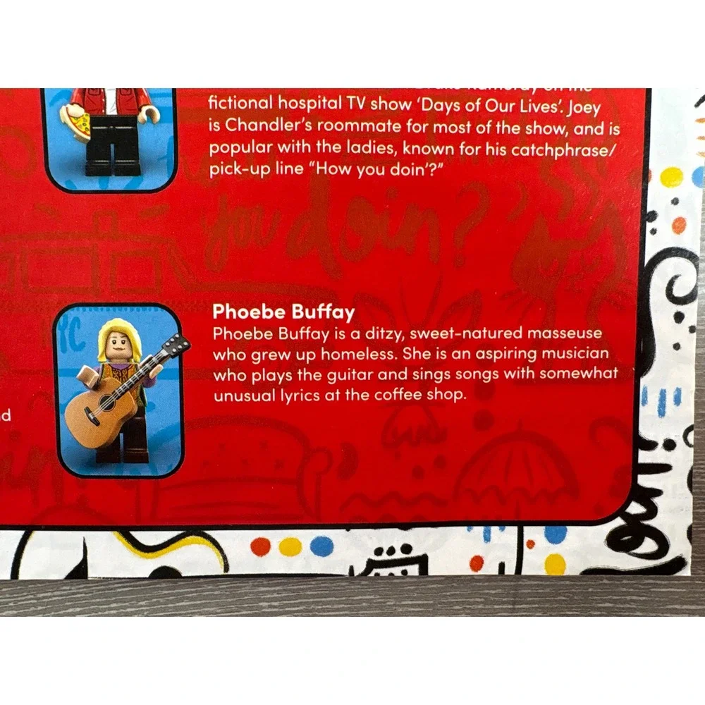 LEGO Ideas Friends Central Perk 21319 Bag 5 Ross and Phoebe Buffay Minifigure - Picture 4 of 5